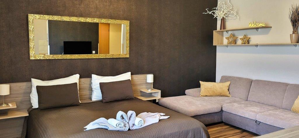 Wellakaros Apartman 0